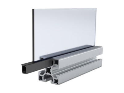 Etanșare în slot U, pentru grătar de metal sau panou de sticlă, numai pentru profile din aluminiu