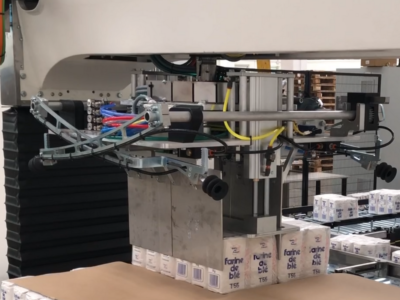 Automated palletizing system for bundles
